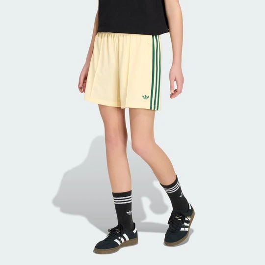 Zdjęcie produktu SZORTY FIREBIRD Z ZASZEWKAMI Adidas Warm Vanilla