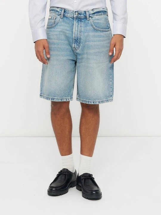 Zdjęcie produktu Szorty jeansowe Calvin Klein Jeans niebieski denim