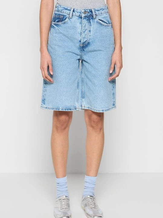 Zdjęcie produktu Szorty jeansowe KnowledgeCotton Apparel jasnoniebieski