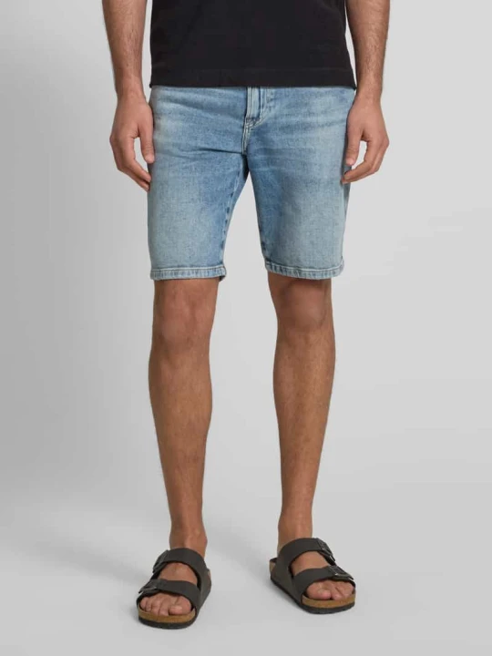 Zdjęcie produktu Szorty jeansowe o kroju regular fit z przetarciami model ‘Re.Maine’ Boss Jasnoniebieski