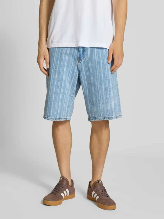 Zdjęcie produktu Szorty jeansowe o kroju straight fit z nadrukiem na całej powierzchni model ‘Rylan’ Carhartt WIP Jeansowy niebieski