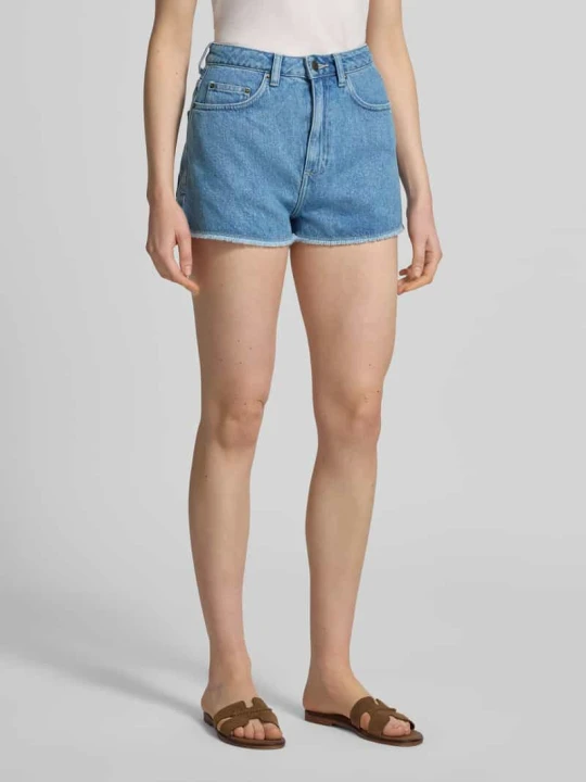 Zdjęcie produktu Szorty jeansowe z frędzlami model 'JOYBIRD' American Vintage Jasnoniebieski