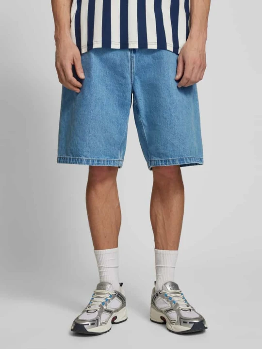 Zdjęcie produktu Szorty jeansowe z wpuszczanymi kieszeniami model ‘BRANDON’ Carhartt WIP Jeansowy niebieski
