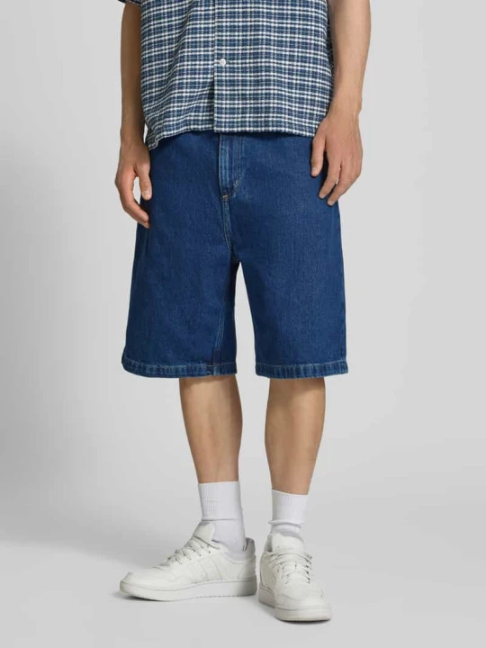 Zdjęcie produktu Szorty jeansowe z wpuszczanymi kieszeniami model 'Brandon' Carhartt WIP Jeansowy niebieski