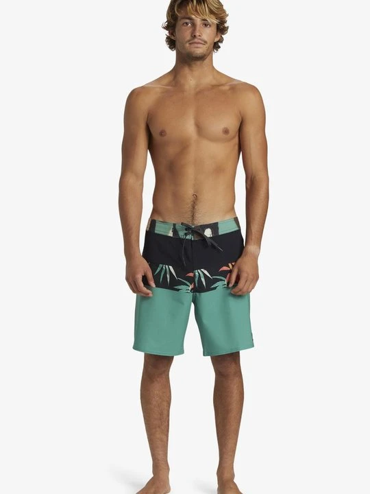 Zdjęcie produktu Szorty kąpielowe Quiksilver turkusowy