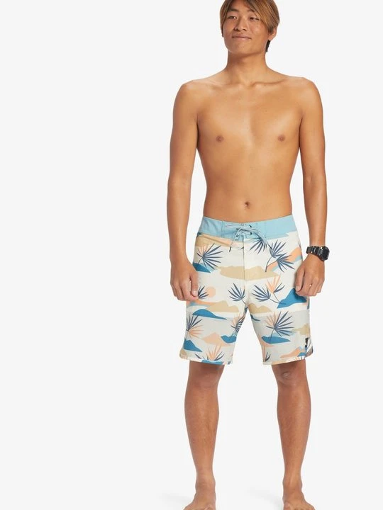 Zdjęcie produktu Szorty kąpielowe Quiksilver biały
