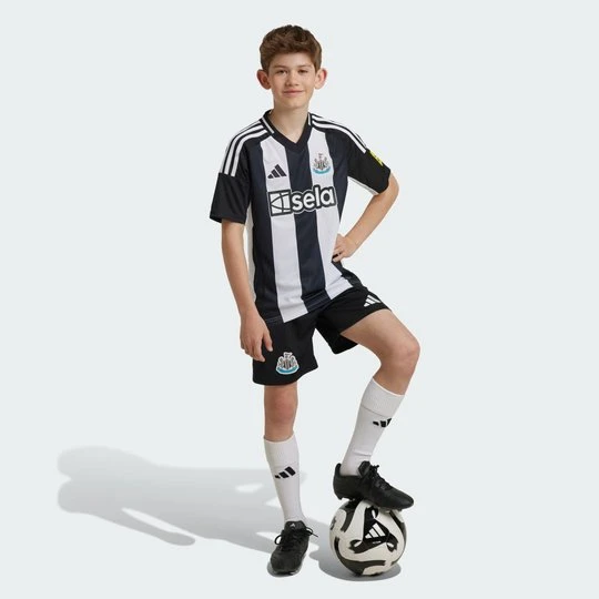Zdjęcie produktu Szorty Newcastle United FC 24/25 Home Kids Adidas czarny