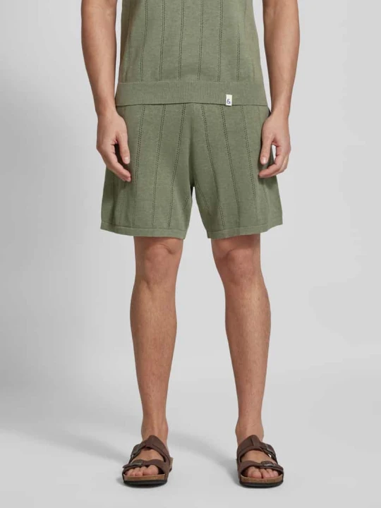 Zdjęcie produktu Szorty o kroju regular fit z ażurowym wzorem Colours & Sons Zielony