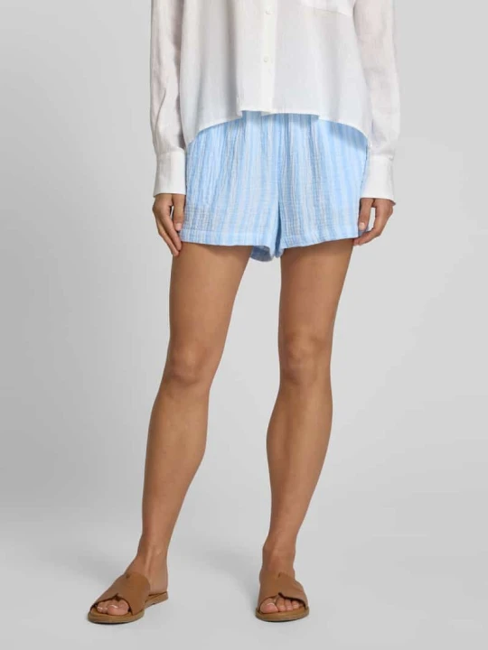 Zdjęcie produktu Szorty o kroju regular fit z czystej bawełny model ‘NANNA’ Vero Moda Jasnoniebieski