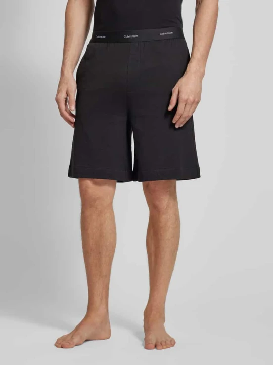 Zdjęcie produktu Szorty o kroju regular fit z elastycznym pasem z logo Calvin Klein Czarny