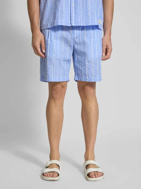 Zdjęcie produktu Szorty o kroju regular fit z haftem angielskim Scotch & Soda Jasnoniebieski