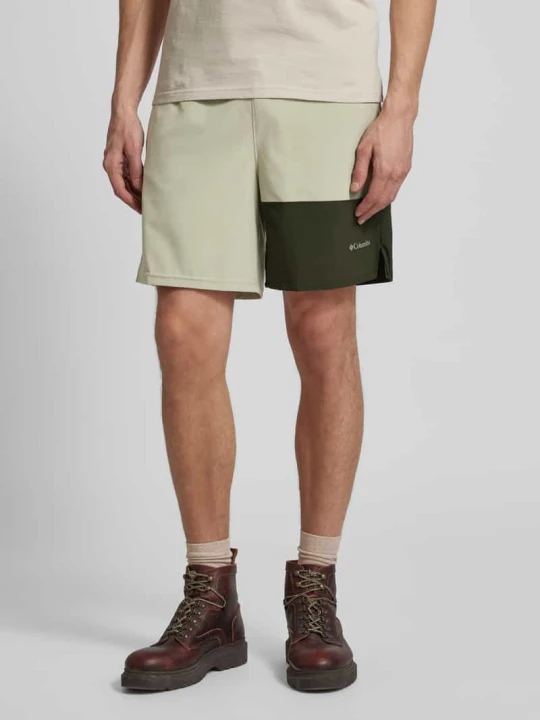 Zdjęcie produktu Szorty o kroju regular fit z nadrukiem z logo Columbia Miętowy