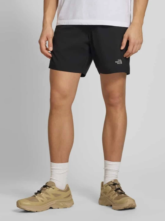 Zdjęcie produktu Szorty o kroju regular fit z wpuszczanymi kieszeniami The North Face Czarny