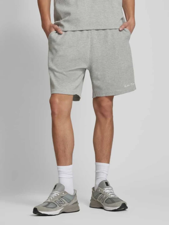 Zdjęcie produktu Szorty o kroju relaxed fit z fakturowanym wzorem Another Cotton Lab Średnioszary melanż