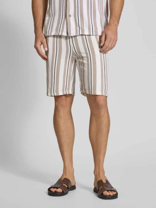 Zdjęcie produktu Szorty o kroju relaxed fit z fakturowanym wzorem model ‘terry’ lindbergh Piaskowy