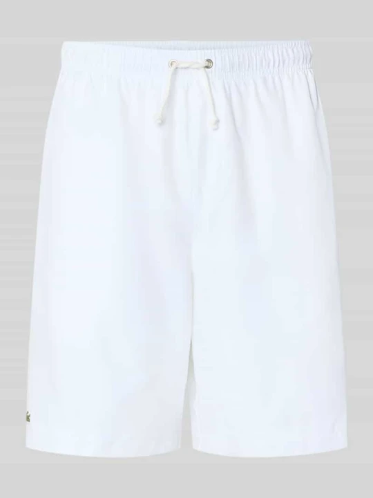 Zdjęcie produktu Szorty o kroju relaxed fit z naszywką z logo Lacoste Biały