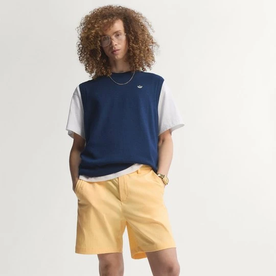 Zdjęcie produktu Szorty Originals TWISTWEAVE Shorts Adidas Ice Tangerine