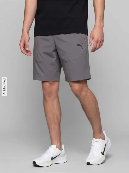 Zdjęcie produktu Szorty sportowe o kroju regular fit z nadrukiem z logo Puma Antracytowy