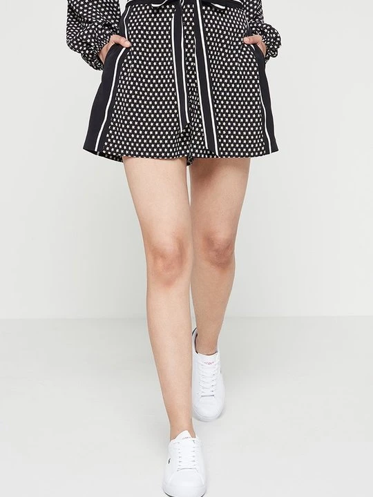 Zdjęcie produktu Szorty Ted Baker czarny