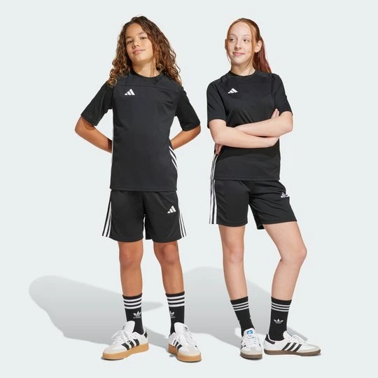 Zdjęcie produktu Szorty Tiro 25 Essentials Kids Adidas