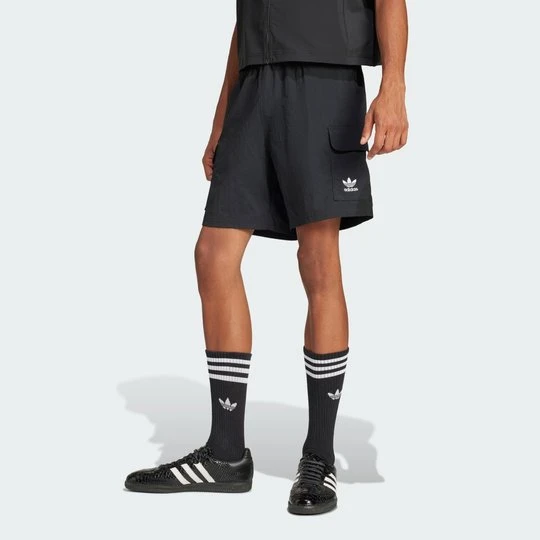 Zdjęcie produktu Szorty Trefoil Essentials Woven Cargo Adidas czarny