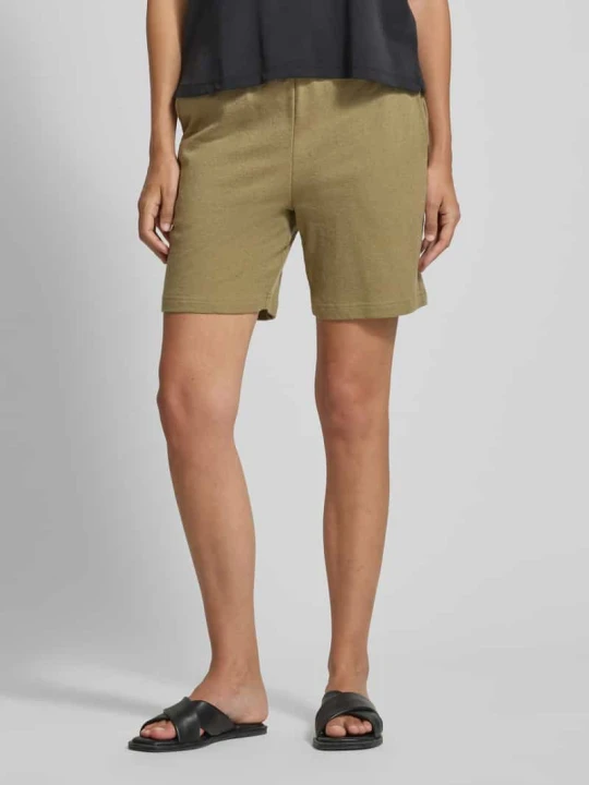 Zdjęcie produktu Szorty z bocznymi wpuszczanymi kieszeniami FYNCH-HATTON Khaki