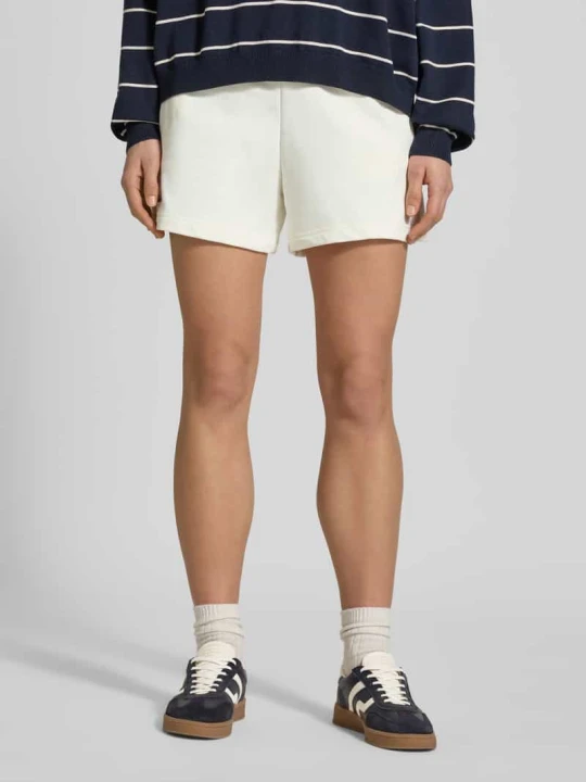 Zdjęcie produktu Szorty dresowe z czystej bawełny o kroju regular fit Lacoste Biały