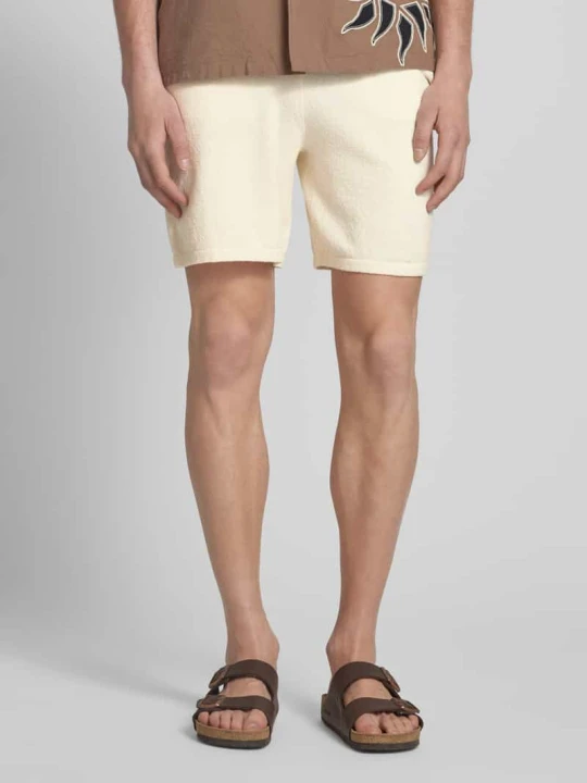 Zdjęcie produktu Szorty z dzianiny dresowej o kroju regular fit z fakturowanym wzorem model ‘FRANKIE’ Only & Sons Złamany biały