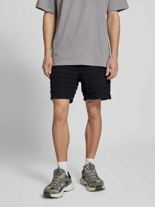 Zdjęcie produktu Szorty z dzianiny dresowej o kroju regular fit z fakturowanym wzorem model ‘TEL BRADDOCK’ Only & Sons Czarny