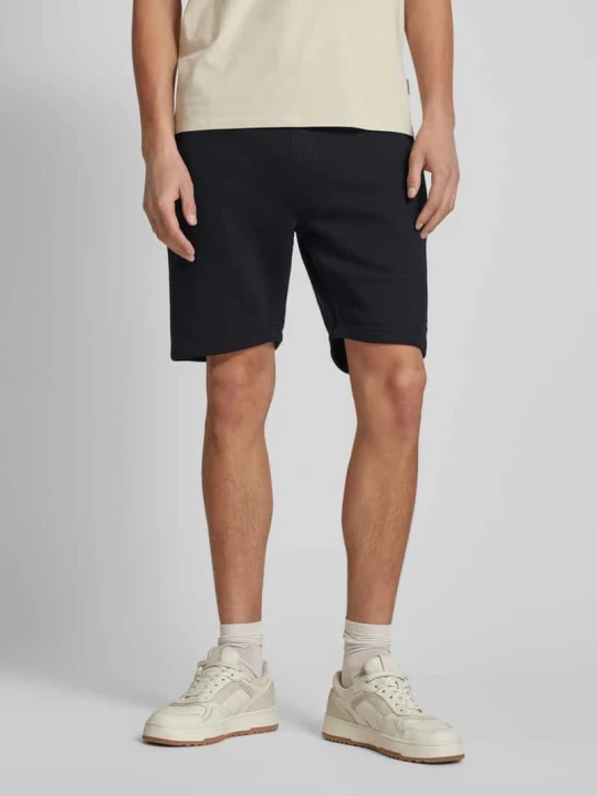 Zdjęcie produktu Szorty z dzianiny dresowej o kroju regular fit z naszywką z logo Blend Czarny