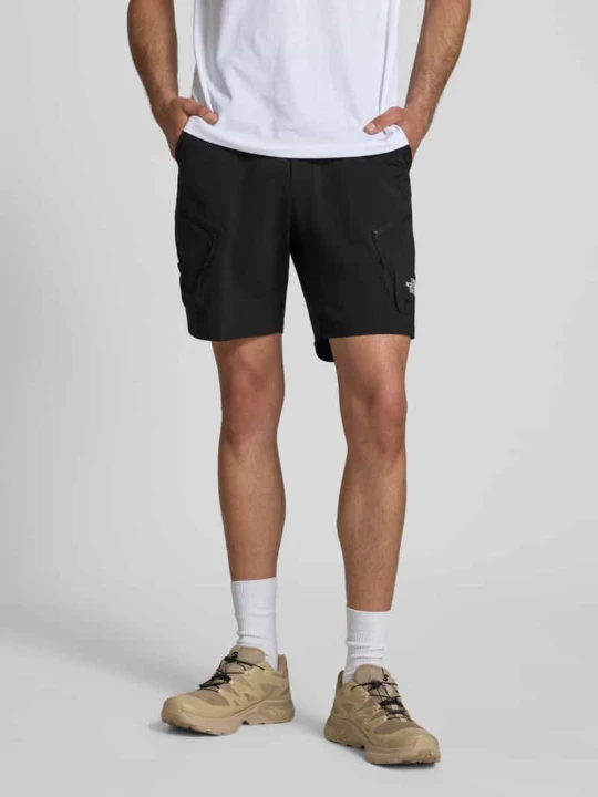 Zdjęcie produktu Szorty z kieszeniami cargo i logo The North Face Czarny