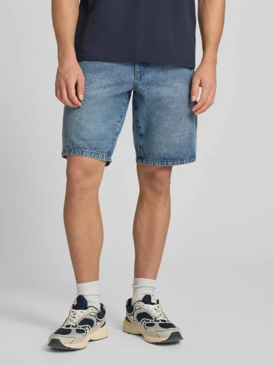 Zdjęcie produktu Szorty z kontrastowymi szwami model 'Mito' Redefined Rebel Jasnoniebieski
