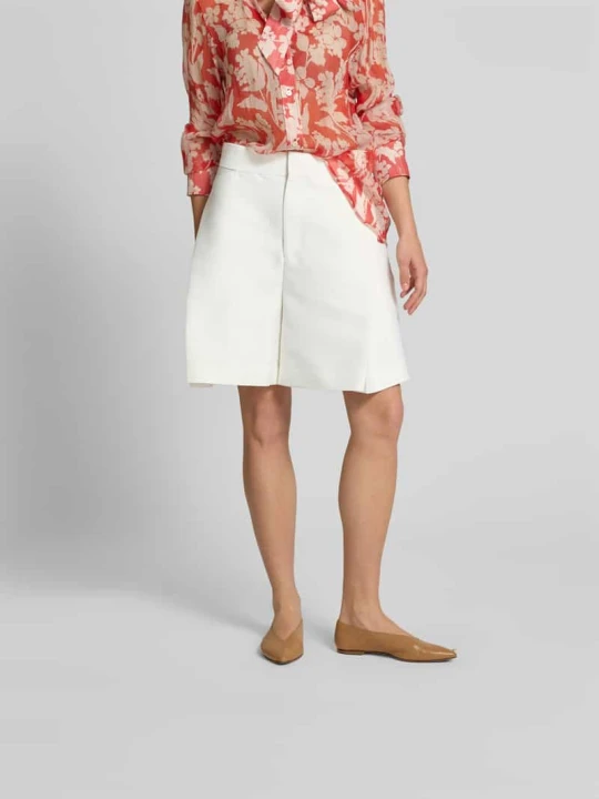 Zdjęcie produktu Szorty z wpuszczanymi kieszeniami Victoria Beckham Écru