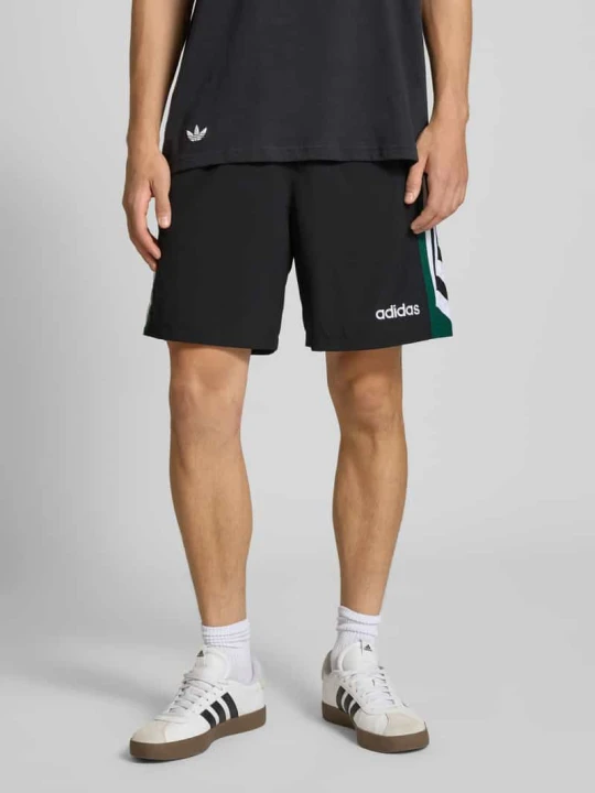 Zdjęcie produktu Szorty z wyhaftowanym logo model ‘90s FTBL’ adidas Originals Czarny