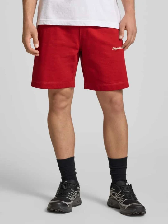 Zdjęcie produktu Szorty dresowe z wyhaftowanym logo model „KARL” Jack&Jones Czerwony