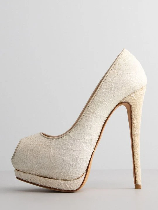 Zdjęcie produktu Szpilki bez palców Giuseppe Zanotti beżowy