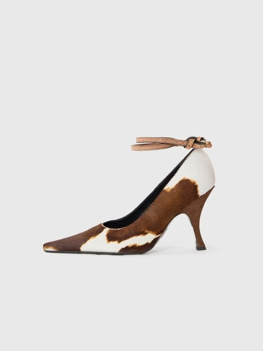 Zdjęcie produktu Szpilki MOSCHINO biały