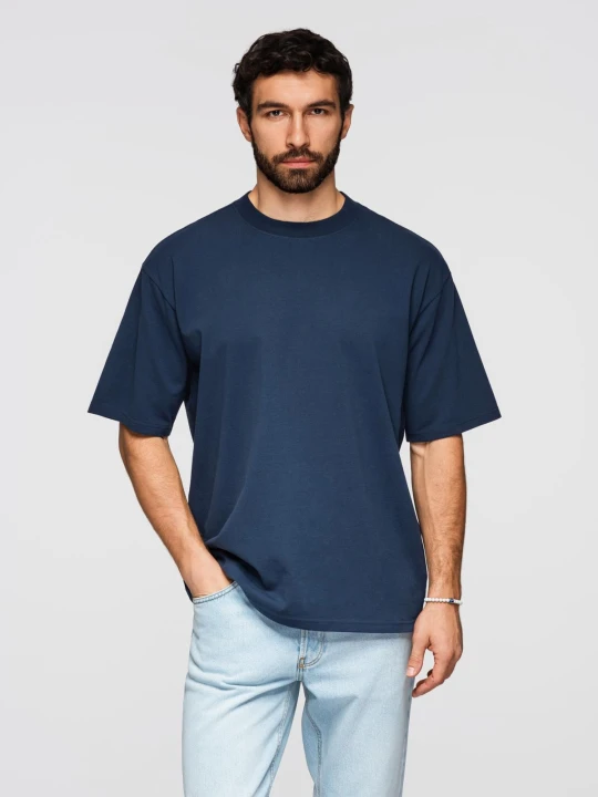 Zdjęcie produktu T-shirt bawełniany męski LOOSE FIT z okrągłym dekoltem – granatowy V9 - Rozmiar: M Ombre Clothing