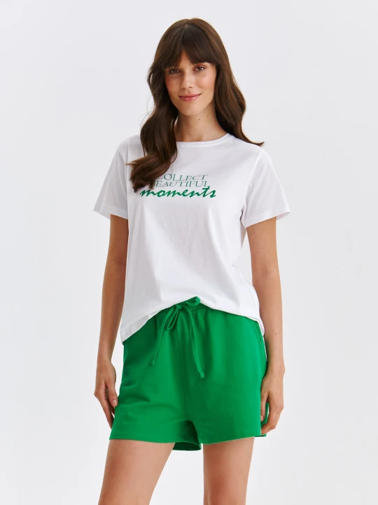 Zdjęcie produktu T-shirt damski biały - SPO6205BI t-shirt krótki rękaw - TOP SECRET - Odzieżowy sklep internetowy TOP SECRET