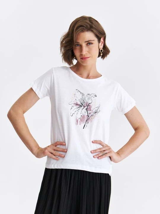 Zdjęcie produktu T-shirt damski biały - SPO6266BI t-shirt krótki rękaw - TOP SECRET - Odzieżowy sklep internetowy TOP SECRET