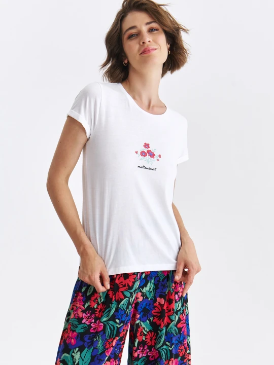 Zdjęcie produktu T-shirt damski biały - SPO6285BI t-shirt krótki rękaw - TOP SECRET - Odzieżowy sklep internetowy TOP SECRET