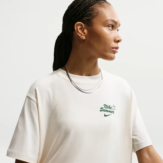 Zdjęcie produktu T-shirt damski Nike - Brązowy