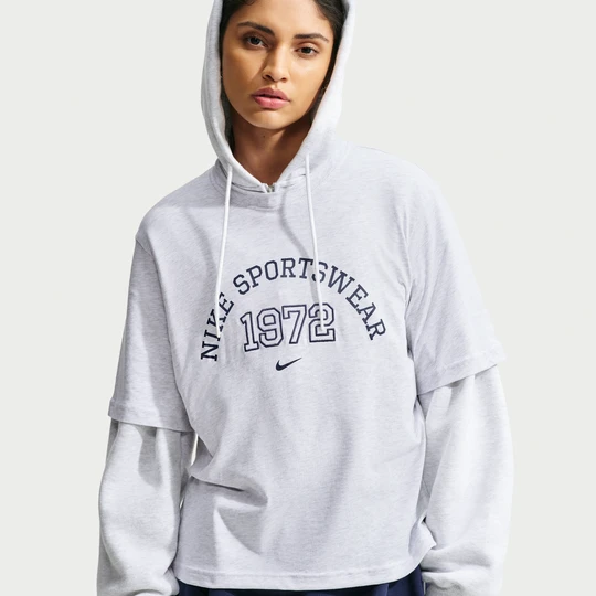 Zdjęcie produktu T-shirt damski Nike - Brązowy