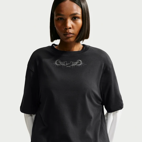 Zdjęcie produktu T-shirt damski Nike - Czerń