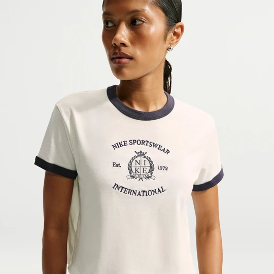 Zdjęcie produktu T-shirt damski Nike Ringer - Biel