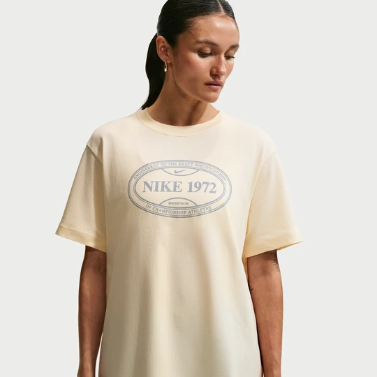 Zdjęcie produktu T-shirt damski oversize Nike - Biel