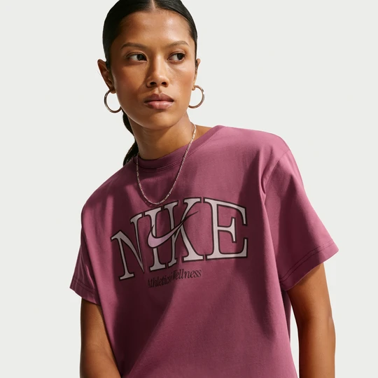 Zdjęcie produktu T-shirt damski oversize Nike Classic - Czerwony