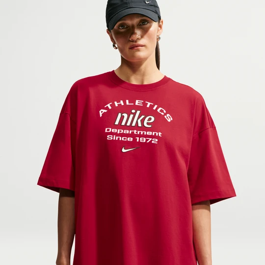 Zdjęcie produktu T-shirt damski oversize Nike - Czerwony