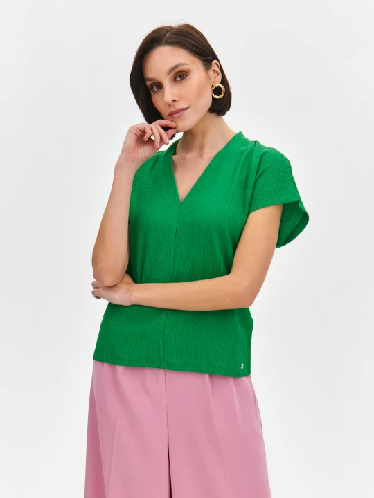 Zdjęcie produktu T-shirt damski zielony - SPO6133ZI t-shirt krótki rękaw - TOP SECRET - Odzieżowy sklep internetowy TOP SECRET