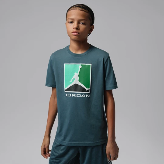 Zdjęcie produktu T-shirt dla dużych dzieci Boxed Logo 3.0 Jordan Flight Essentials - Niebieski